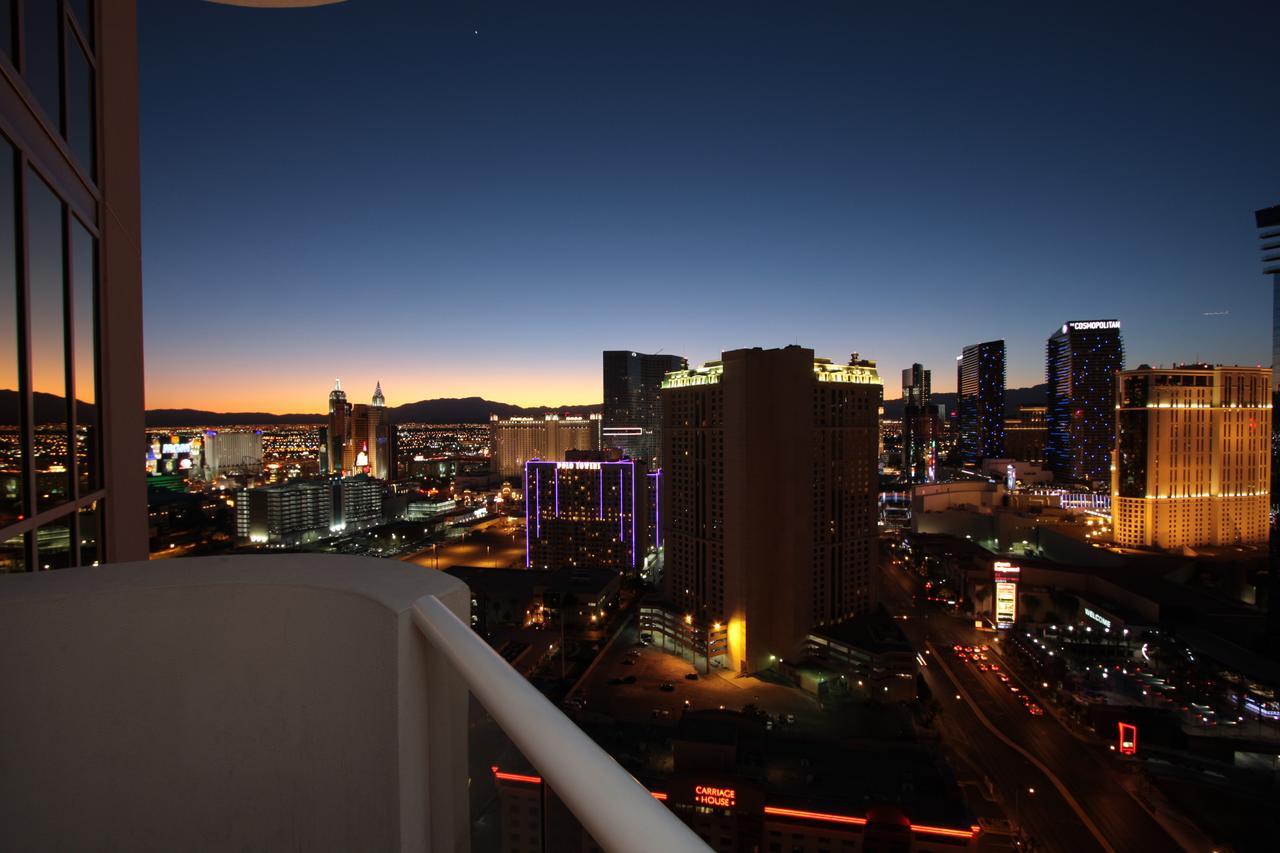 Luxury Suites International At The Signature Las Vegas Extérieur photo